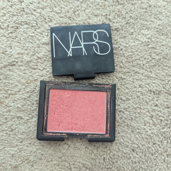 Makeup Stuff - Picture 3 of 12